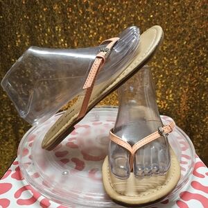 B New W/ box PEAK-5 Coral TOP MODA flip flops sandals rhinestone Beachy casual